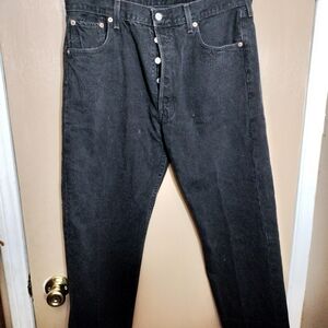 Classic Black Men's Levi's 501 Jeans Sz 36x24